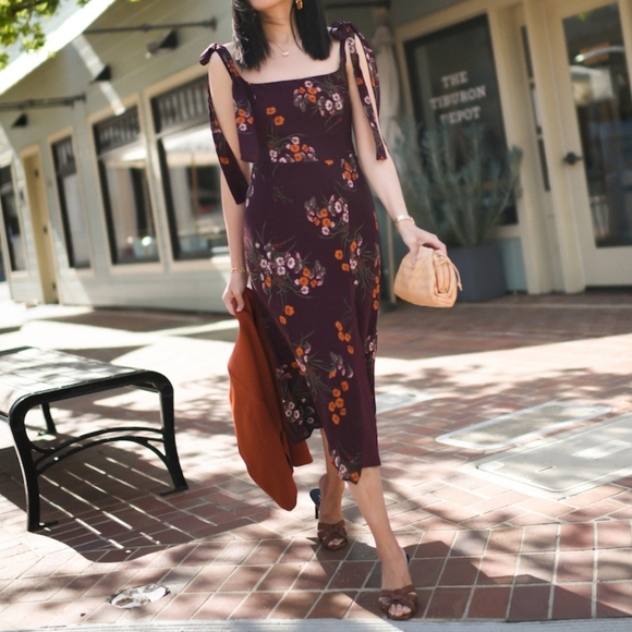 Reformation Dresses & Skirts - Reformation Twilight Midi Dress In Emmeline Burgundy Floral Size 16 New With Tag